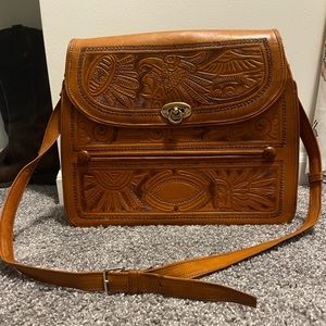 Hand tooled vintage shoulder bag cognac color